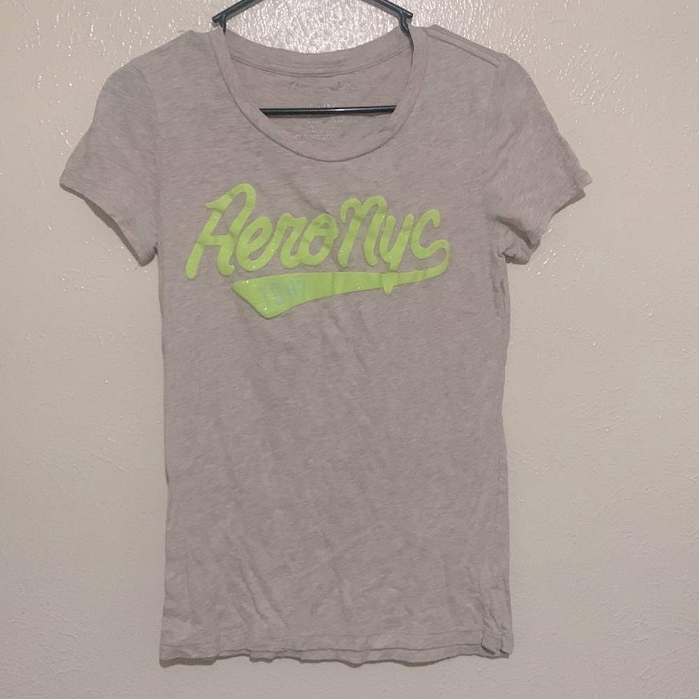 size M Aero NYC T-Shirt